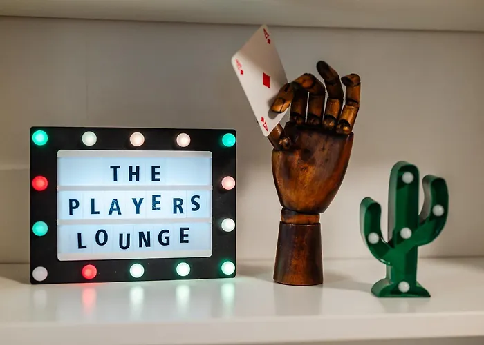 The Players Lounge - Station Area * Mediolan